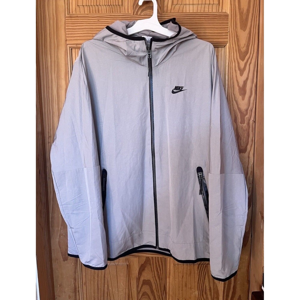Nike Tech Woven Windbreaker Full Zip Gray Jacket Men's Size XL DQ4340-016